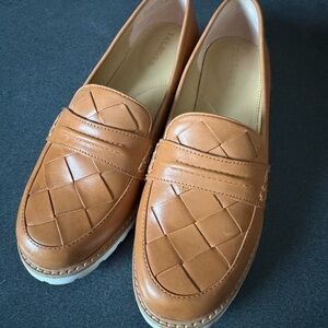 Talbots Tan Leather Loafers size women’s 8 like new